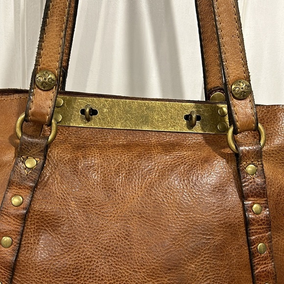 Patricia Nash Benvenuto Heritage Distressed Leather Large Tan Cognac Brown Tote - Picture 4 of 14